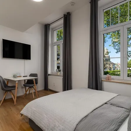Litzi's Zentrales Mit Parkplatz Appartement